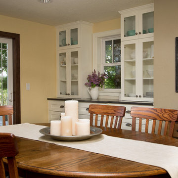 Bright Cottage Kitchen Remodel