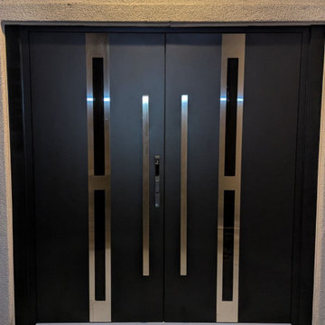 Deux 1755 double doors in color Matte Black with fingerprint smart lock