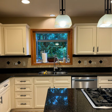 Kitchen Remodel Done With Cabinet Refacing