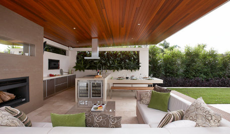 Take It Outside: 20 Amazing Outdoor Kitchens
