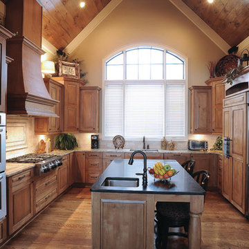EXECUTIVE CABINETRY