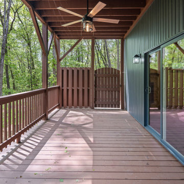 Lower Rear Deck