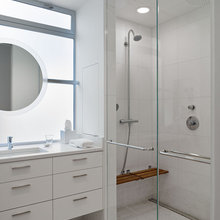 bath vanities/sinks