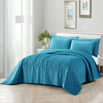 Velvet Quilted 5 Piece Bed Spread Set, Storm Blue, Over-Sized King 122" X 106"