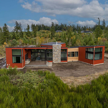 Seabeck - Modern Home + Studio with Panoramic Olympic Mountain Views