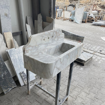 Calacatta Gold Marble – Timeless Sophistication in Natural Stone