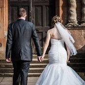 Laura Kelly's photo