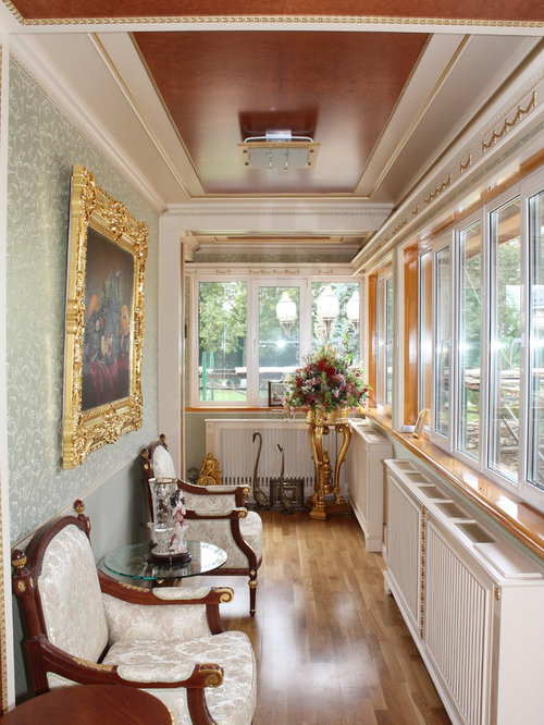 75 Victorian Terrace and Balcony Design Ideas & Remodeling Pictures