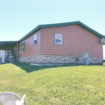 Country Log Cabin in Craig, CO