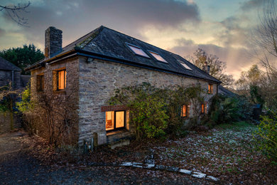This is an example of a rustic house exterior in Devon.