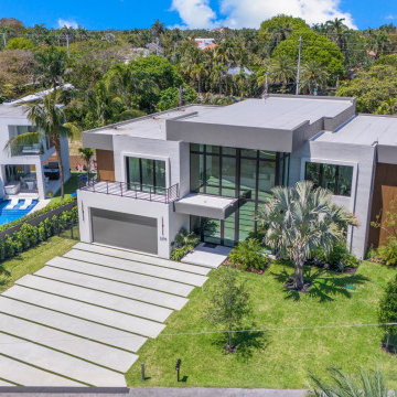 STAGGERED DESIGNER CONCRETE SLABS DRIVEWAY & FLOATING PORCH