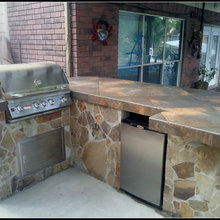 Outdoor Kitchen