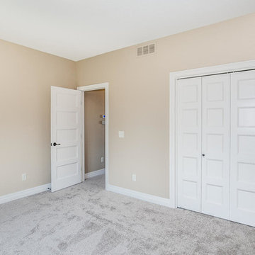 Iron Gate 5837 E Wildfire Bel Aire