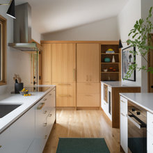 411 Kitchen