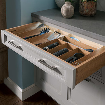 Edison Heights Kitchen - Custom LED Cabinet