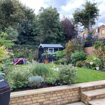 Family garden in London W3