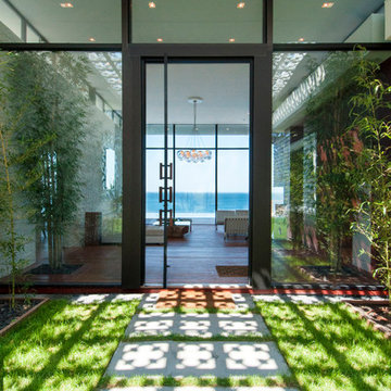 Hamptons Minimalistic House