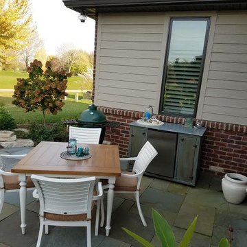 Painted Outdoor Furniture