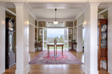 Example of an entryway design in Other