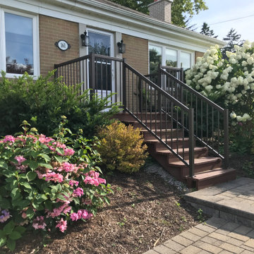 Picket Front Step Railing