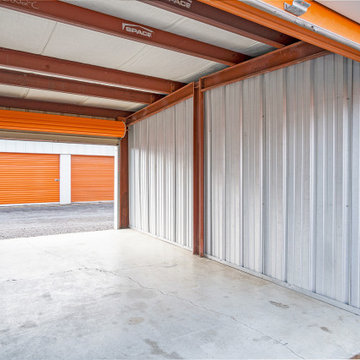 Mini Mall Storage