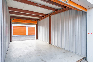 Example of a garage design in Toronto