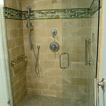 Gwinnett - Handicap Accessible Bathroom
