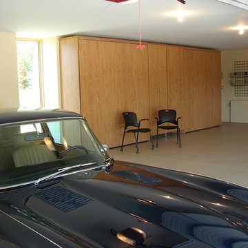 Maple Melamine Garage in Mendota Heights