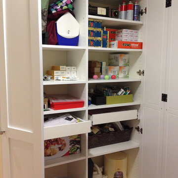 LOS ALTOS HILLS UTILITY CLOSET