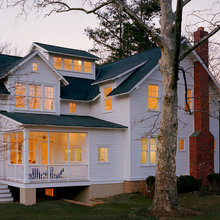 Screened Porch/ Patio