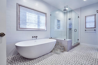 Example of a beach style bathroom design in Los Angeles