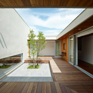 他の地域の北欧スタイルのおしゃれなテラス・中庭の写真