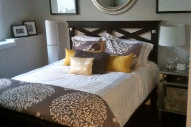 Transitional home design photo in Boston
