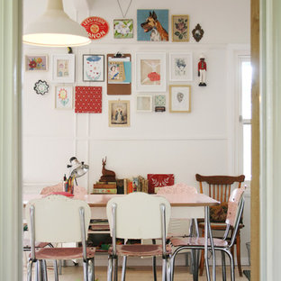 This is an example of a traditional home design in Melbourne.