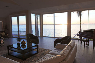 Example of a living room design in Tampa
