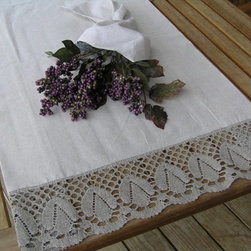 Rustica Tablerunner - Home Decor