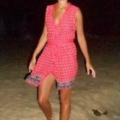 Kara Bainss foto