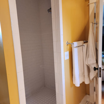 Award-Winning Traditional Bathroom | 1910 Home | Before