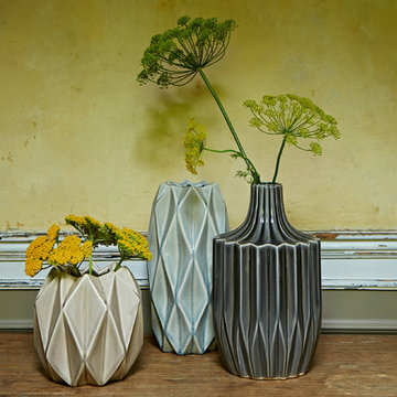 Polyhedra and Accordeon Vases
