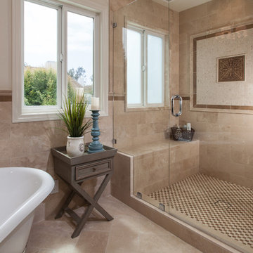 Whispering Wind | master bathroom