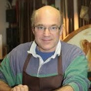 Photo de Guislain Poitau Ebéniste d'Art Restaurateur