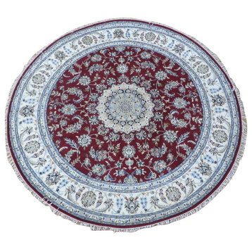 7'9x7'9 Round, Hand-Knotted, Red Persian Fine Nain With Silk Oriental Rug