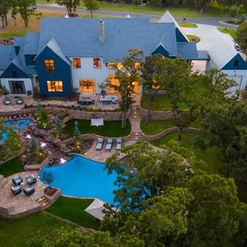 Lakeview Pool, Stream & Natural Boulder Spa