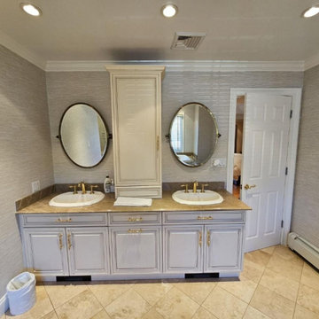 Wallpaper installation Bathroom in Dallas