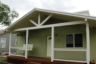 Trendy exterior home photo in Austin