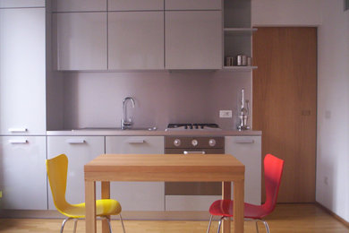 Ispirazione per una cucina minimalista