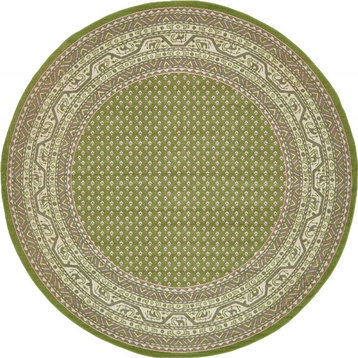 Traditional Wingate 8' Round Grass Area Rug