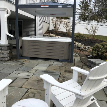 Simple Patio Hot Tub Ideas
