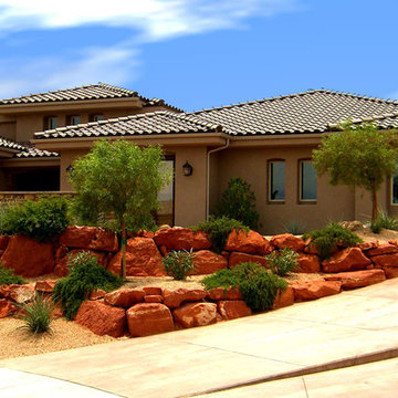 Mix of multiple exterio pictures