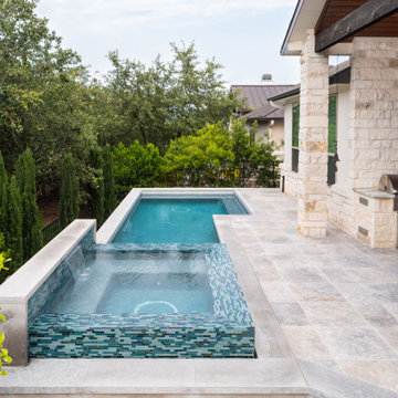 Narrow Oasis | Serene Hills